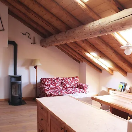 Lejlighed Attic In The Centre Of
